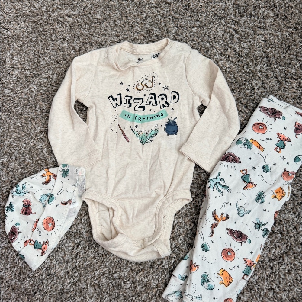 H&M Cream Wizard Bodysuit Set for Kids